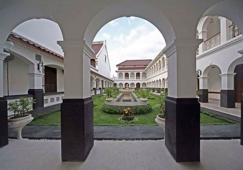 Daroessalam Hotel Syariah
