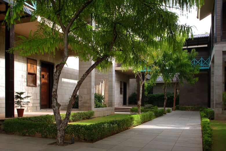 Hotel Samskara Resort & Spa Jaipur
