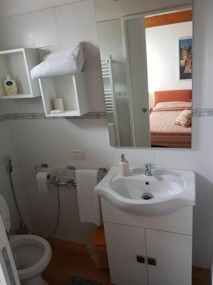 B&B Apricot