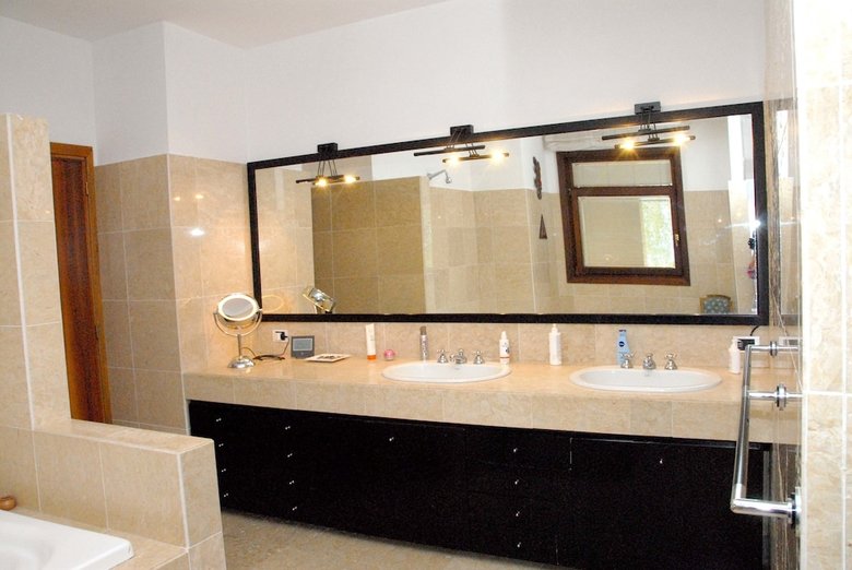 Hotel Resort Villa Manu