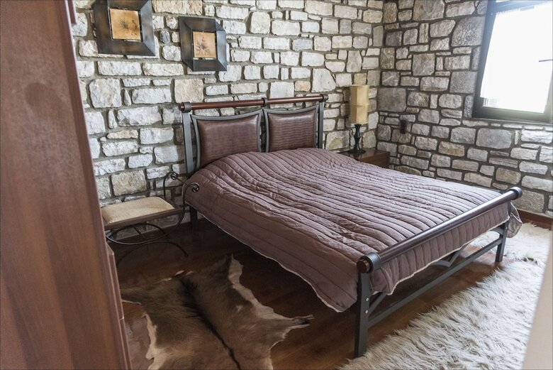 Villa Stone Mansion Anavryti