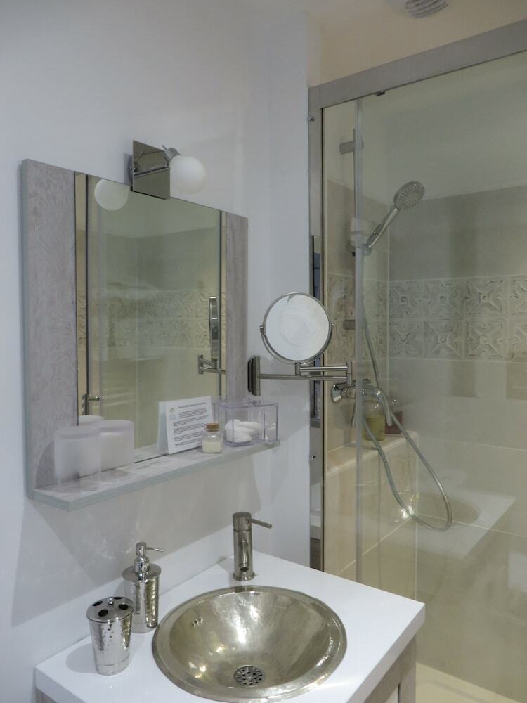 Hotel Chambres D'h�tes L'�chapp�e Belle