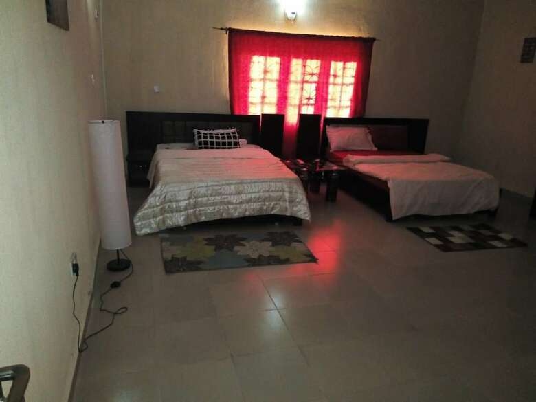 Dabotov Hotel And Suites