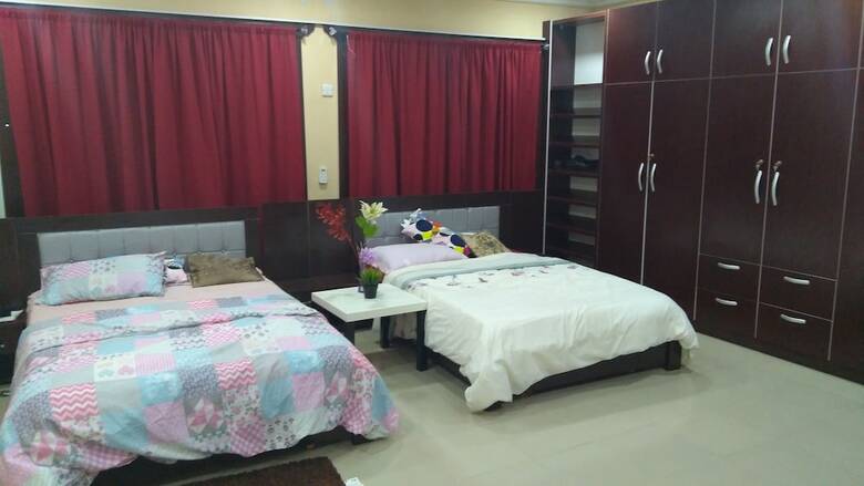 Dabotov Hotel And Suites