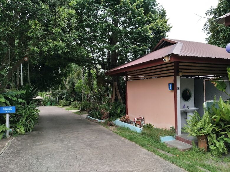 Hotel Phetsangsom Resort