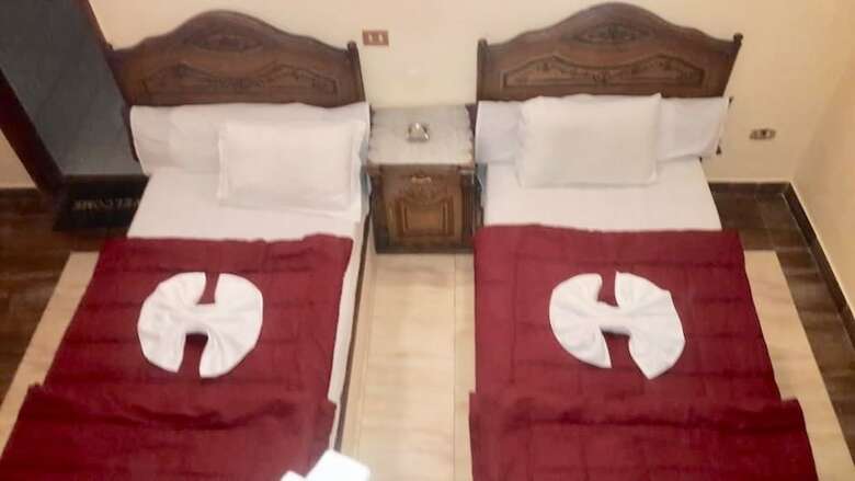 Hostal Pharaohs Palace Hotel