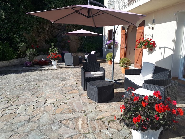 Hotel Chambres D'h�tes Villa Emmony