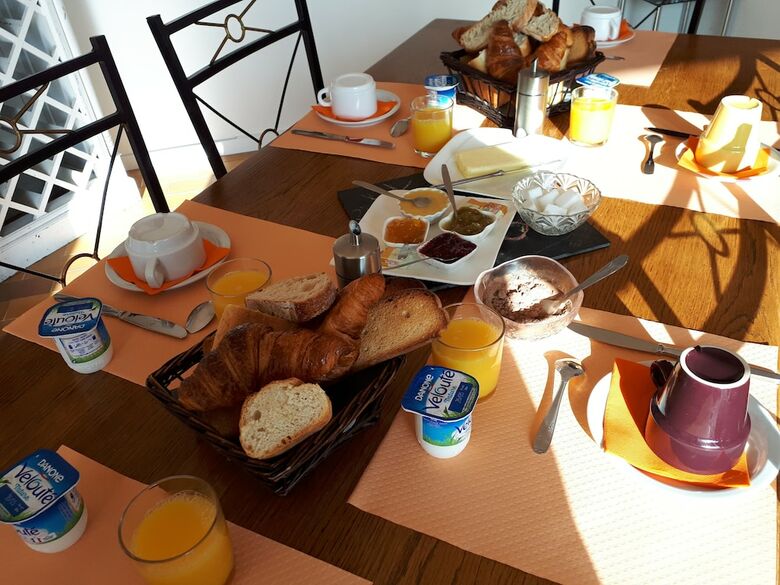 Hotel Chambres D'h�tes Villa Emmony