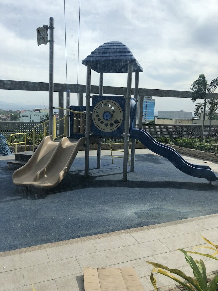 Cubao Manhattanheights Unit 5h Tower C