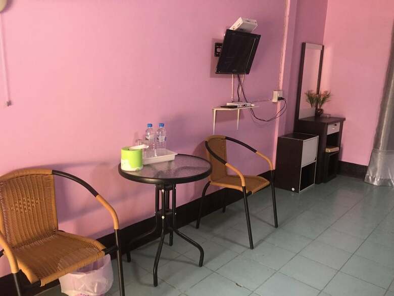 Bussaracum Hotel