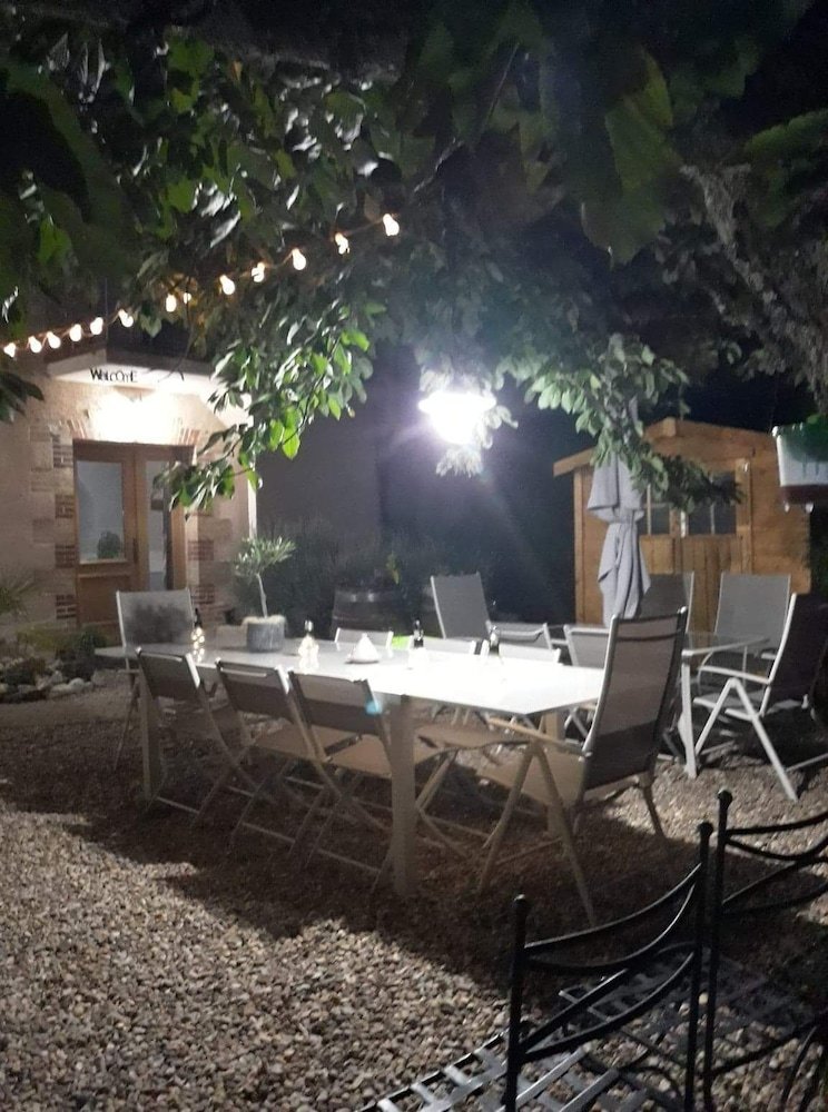 Hotel La Maison Des Vignes