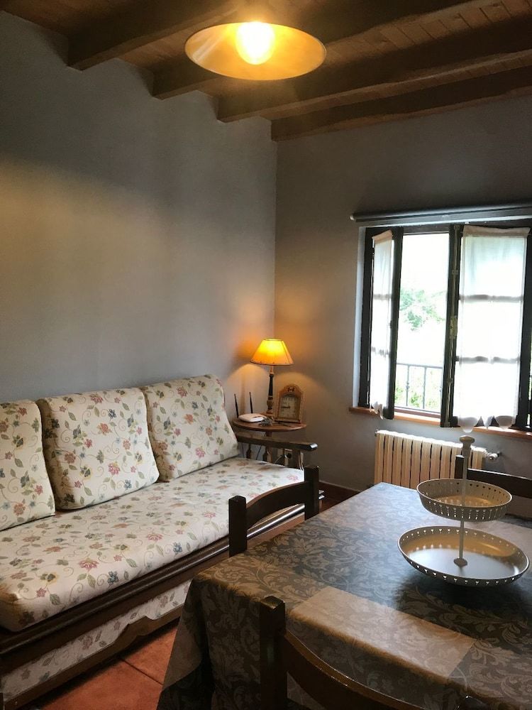Apartamentos Tur�sticos Les Piperes