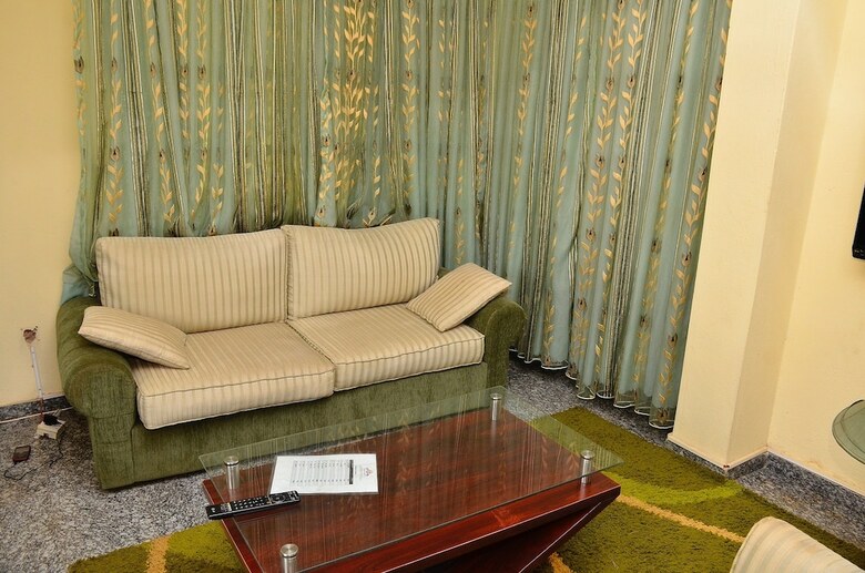 Hotel Yanna Lodge