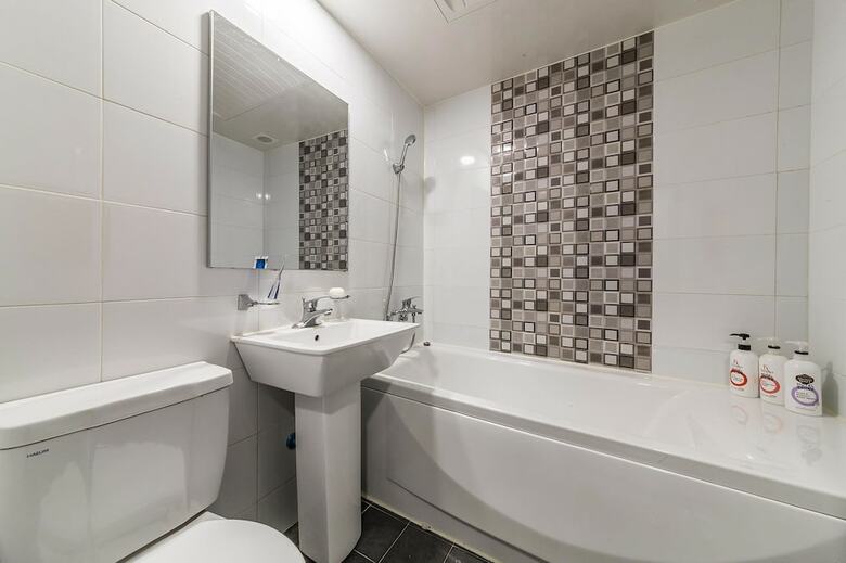 Shine Hotel