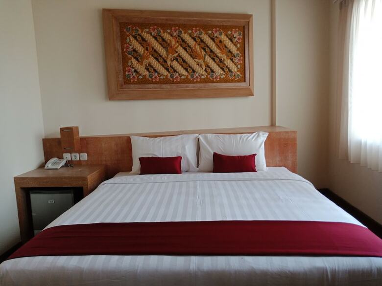 Hotel Parangraja