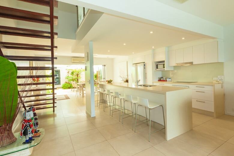 Noosa Entrance Waterfront Resort