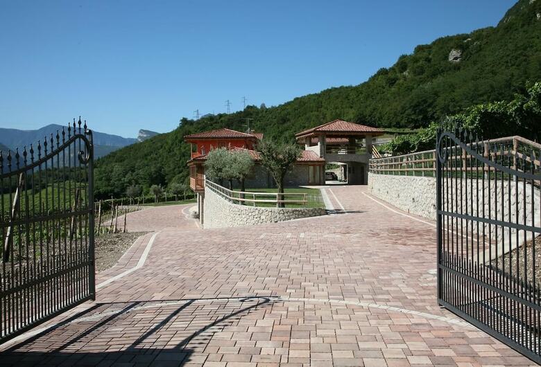 Agroturismo Maso Fiorini