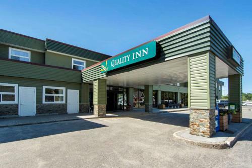 Hotel Muskoka Riverside Inn