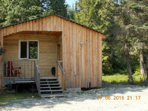 Bone Creek Wilderness Retreat