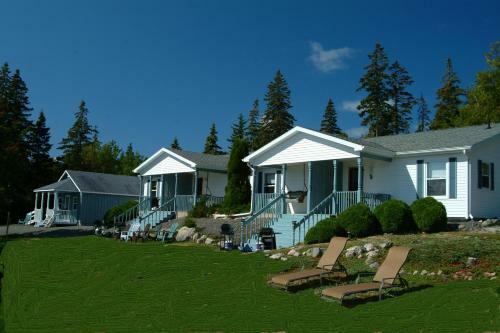 Hotel Sea Parrot Ocean View Manor