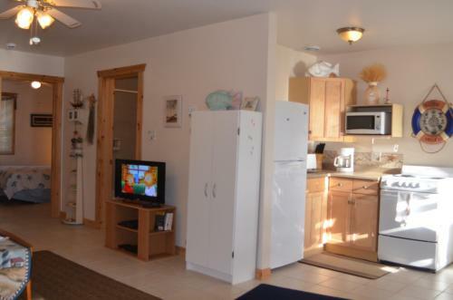 Hotel Sea Parrot Ocean View Manor