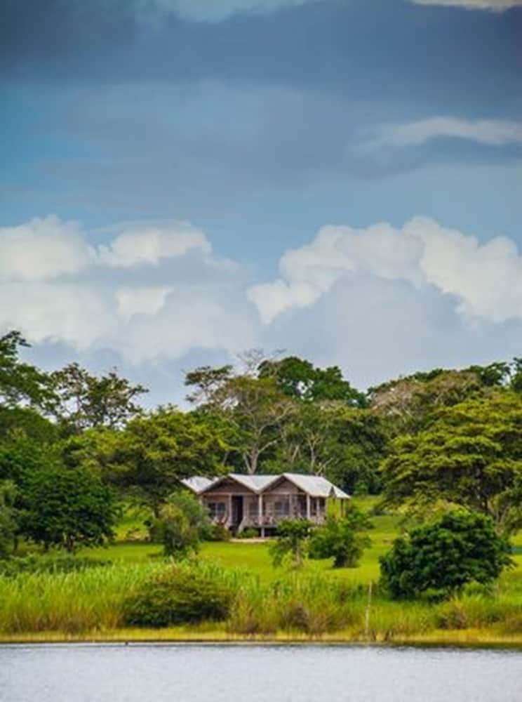 Hostal Hill Bank Field Station