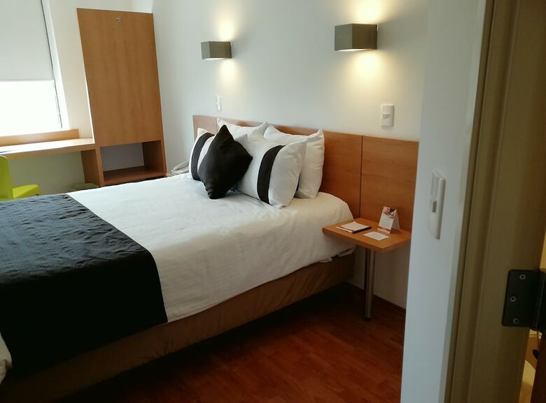 Hotel Mision Express Salamanca