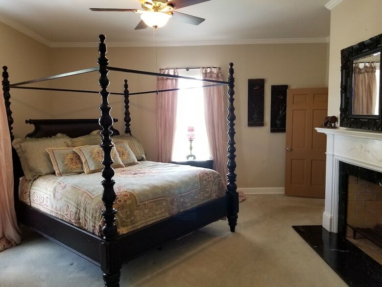 Magnolia Plantation Bed And Breakfast