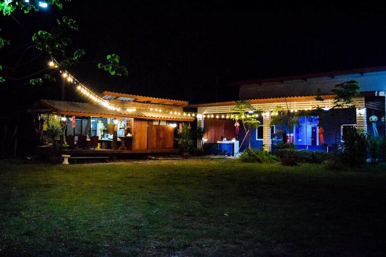 Hotel Pieamsuk Resort