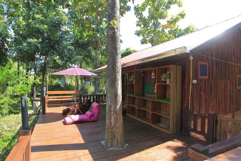 Hotel Baan Suan Auy Kham