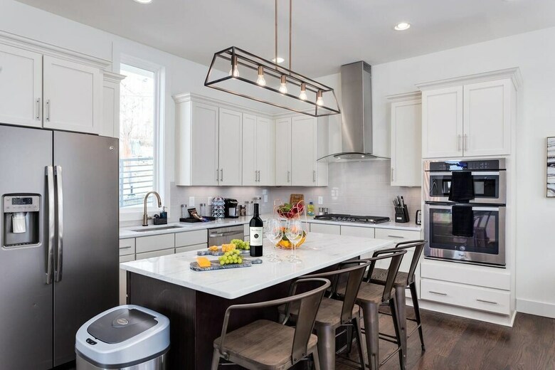 Domio Katie Hills Modern 3br Skyline Views