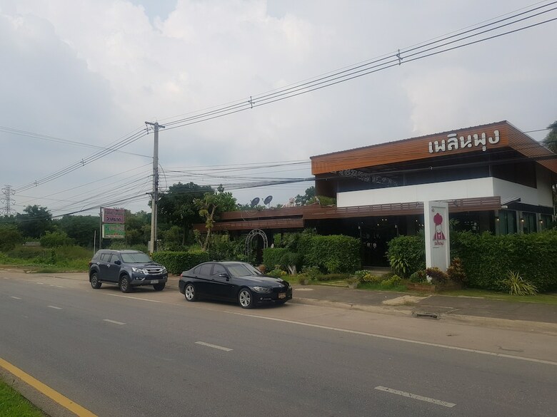 Hotel Vassanadee Resort And Camp