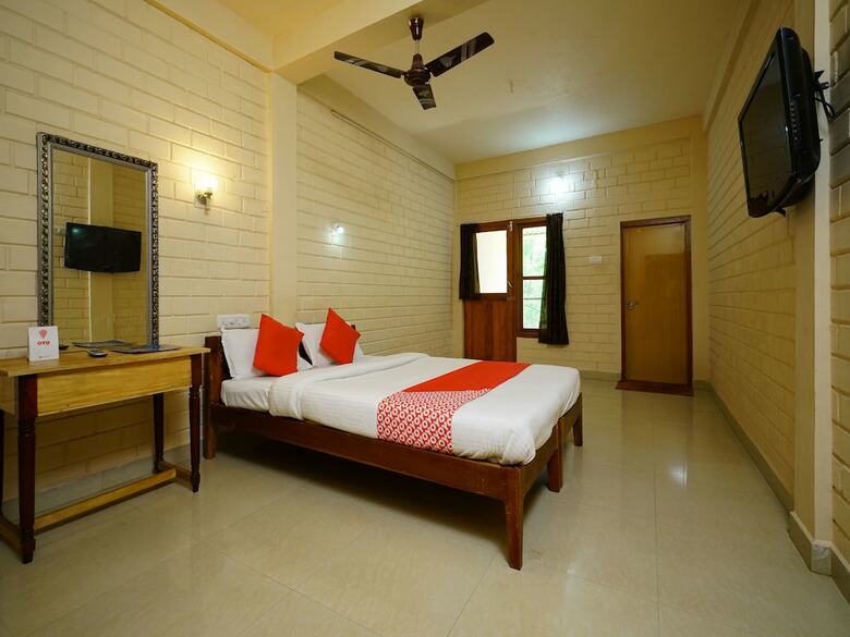 Hotel Oyo 13684 Kerala For Rest Inn