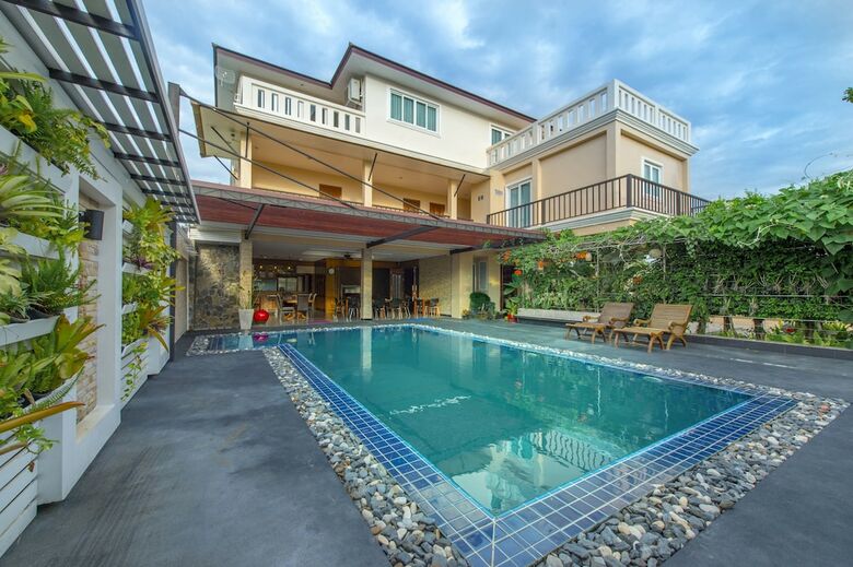 Hotel The Canal Ratchaburi