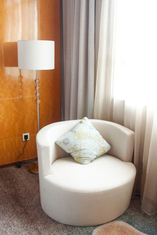 Vanhong Hotel