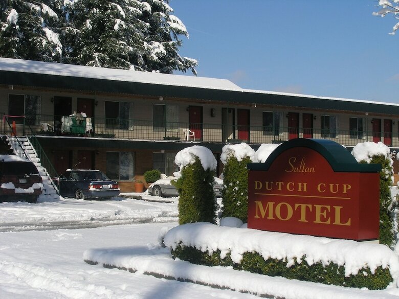 Hotel Sultan, Dutch Cup Motel