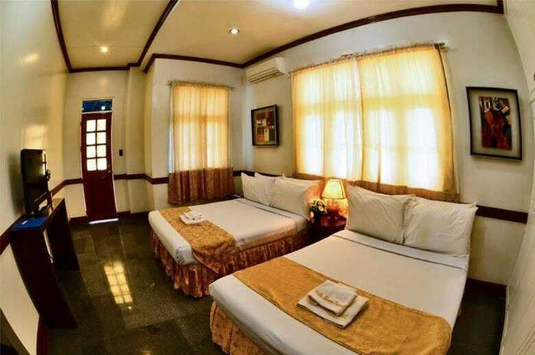 Hotel Villa Jhoana Resort