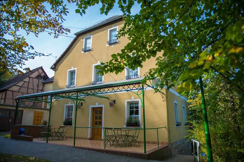 Gast Pensions Haus Hodes