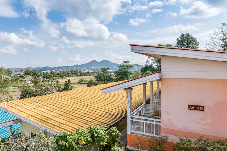 Hotel Chiangrai Lake Hill Resort