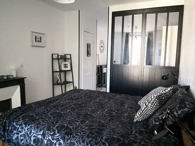 Bed & Breakfast Maison Courbarien