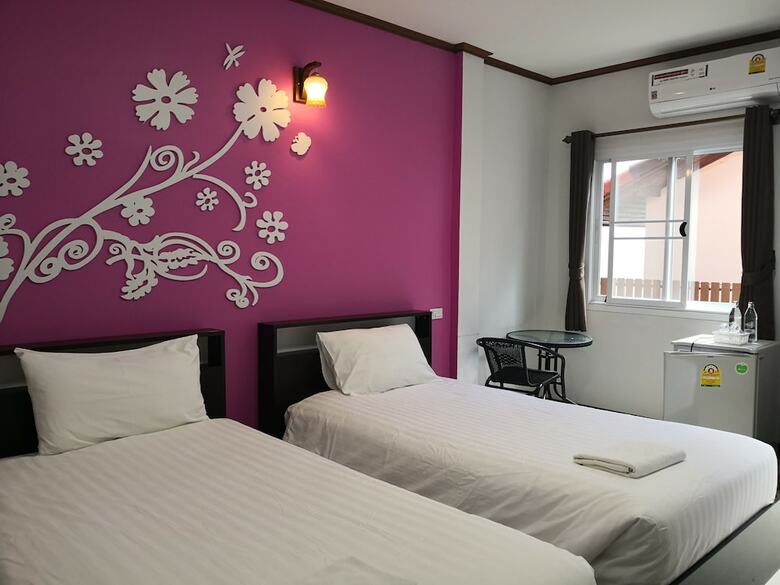 Ruenchofa Hotel