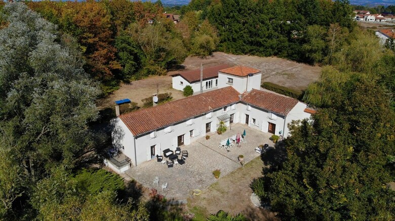 Hotel G�te Des R�ties