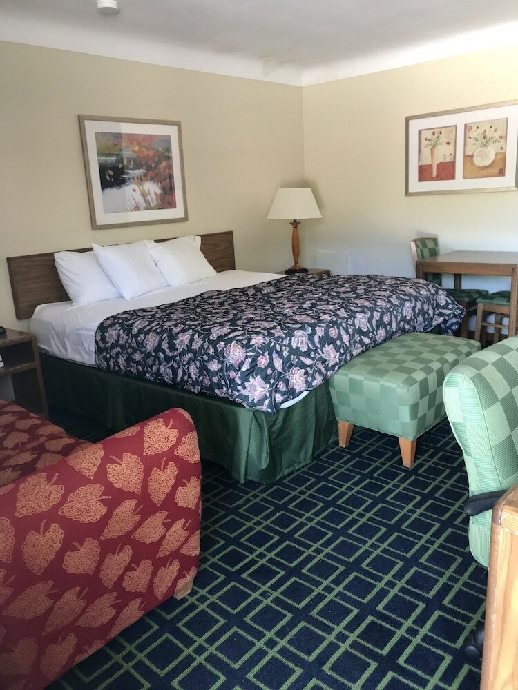Parkview Motel