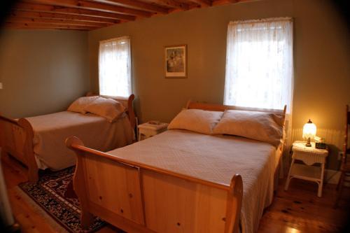 Posada Bishop White Manor