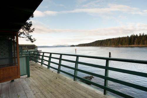 Hotel April Point Resort & Spa
