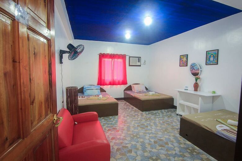 Hotel 247 Balikbayan Fun Resort