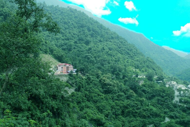 Hotel Yatrik Inn