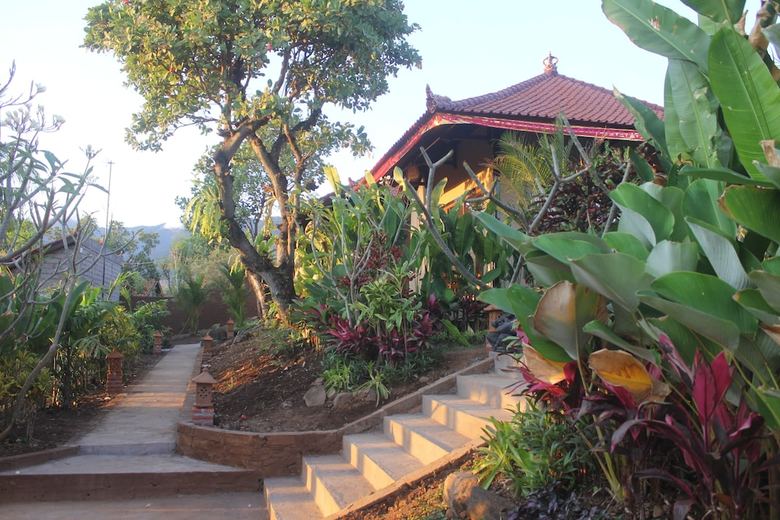 Bed & Breakfast Eliska Sari Bungalows