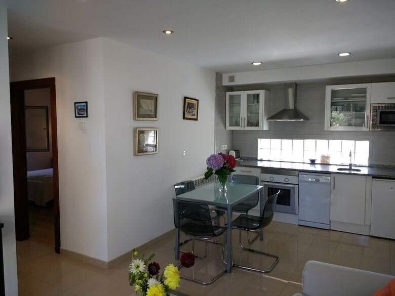 Apartamentos Arcos Del Esva