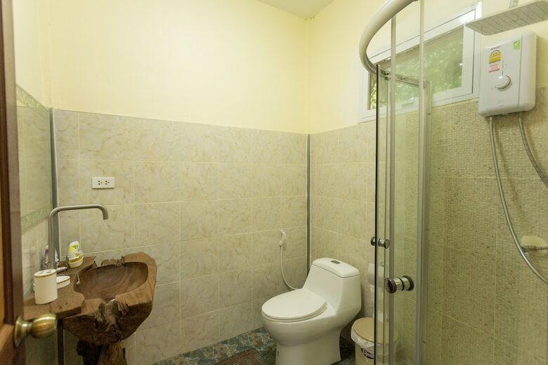 Hotel Lake Resort Korat
